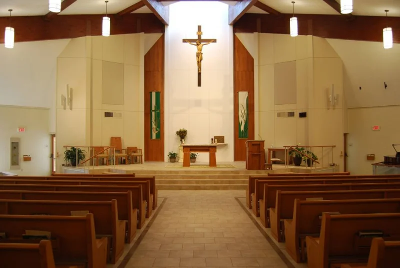 Holy Family Catholic Church