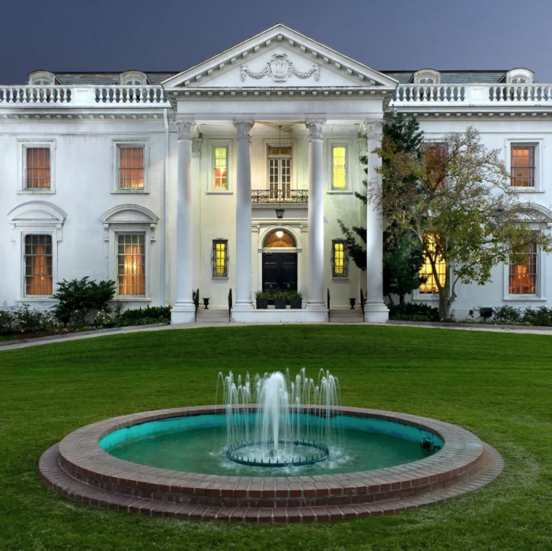 Old Governor's Mansion 