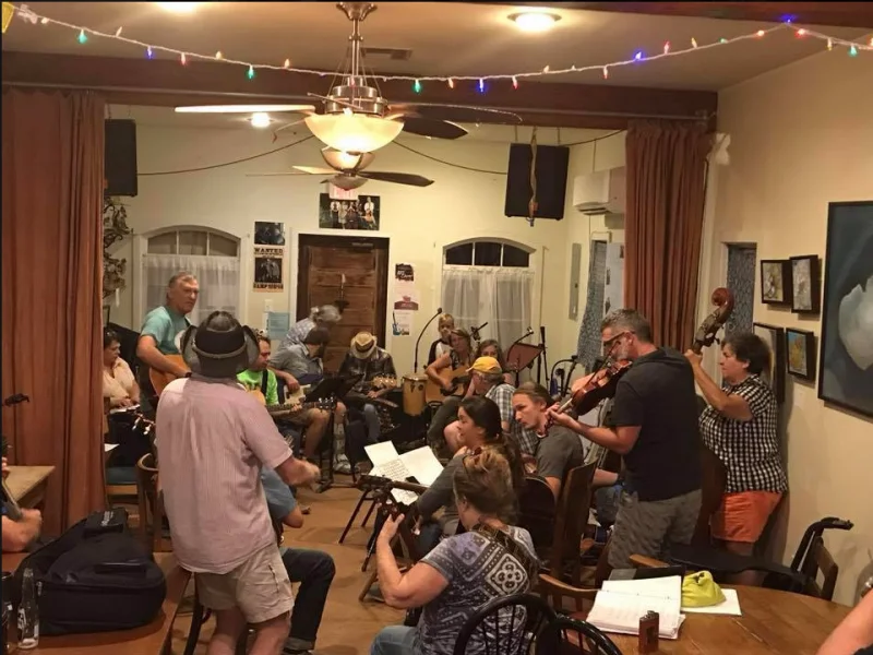 Birdman Coffee, Art & Music